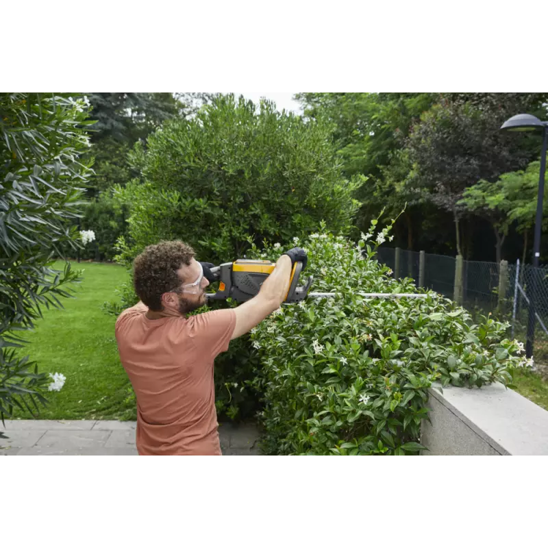 HT500e_278300008ST3_amb05_web